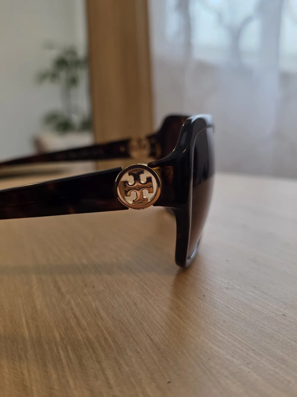 Tory Burch Tortoiseshell Sunglasses Temple Arm